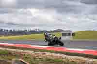 cadwell-no-limits-trackday;cadwell-park;cadwell-park-photographs;cadwell-trackday-photographs;enduro-digital-images;event-digital-images;eventdigitalimages;navarra;no-limits-trackdays;peter-wileman-photography;racing-digital-images;trackday-digital-images;trackday-photos